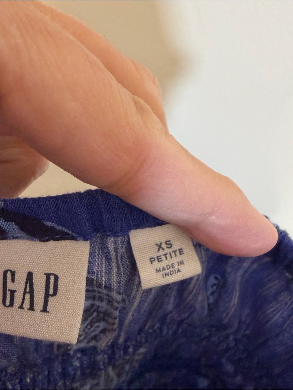 GAP Blue Shell-Print Maxi Sundress - Picture 3 of 3